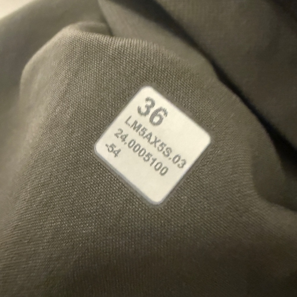 lululemon athletica Men's Chinos in Olive Green - Picture 2 of 2